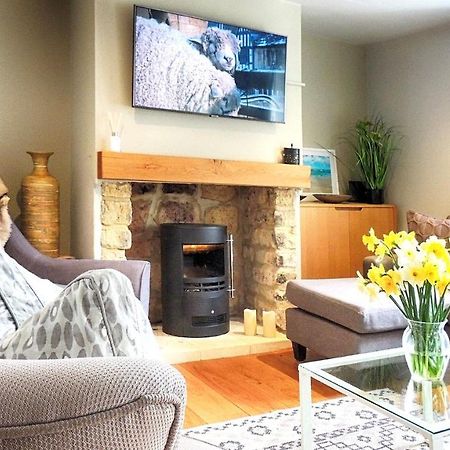 Woodbine Cottage بورتون أُنذ ووتر المظهر الخارجي الصورة